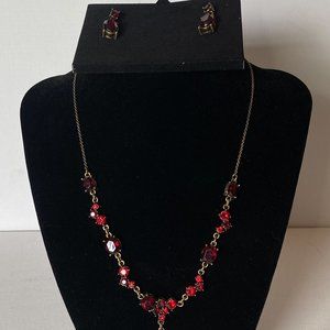 Fashion Jewelry Shades of Red Stones Necklace and Earrings Set
